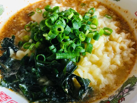 辛味噌ワカメラーメン